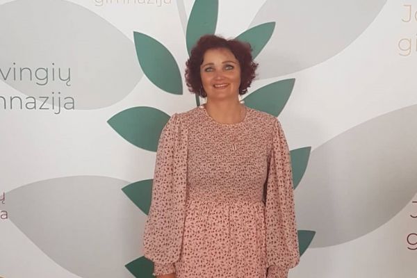 irena-rakauskieneEBED1002-E392-39F2-AA33-725D4D1AACB3.jpg